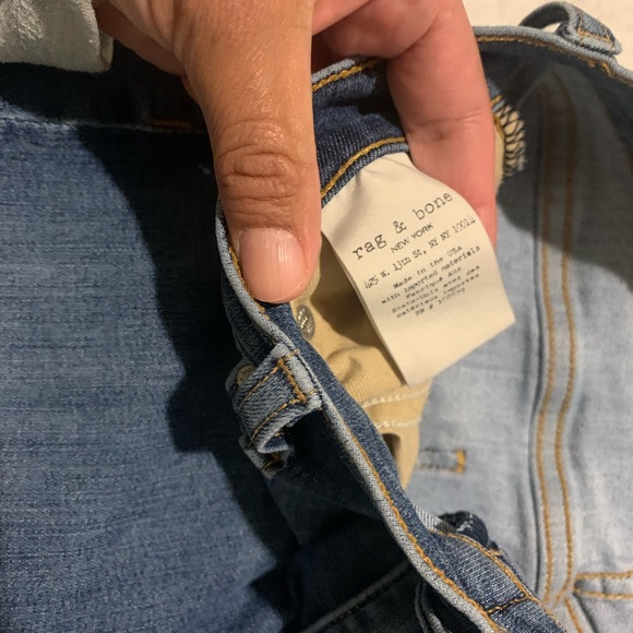 Rag & Bone jeans size 30. High rise ankle skinny. Stretchy, raw hem. Med wash - Picture 7 of 10